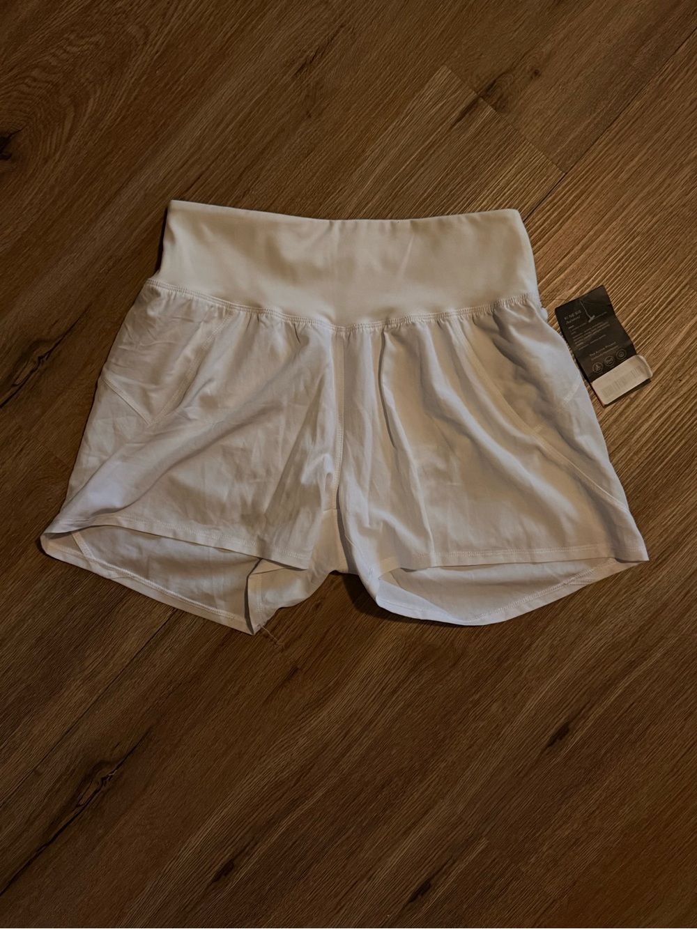 Women’s Kinesis White Active Shorts NWT